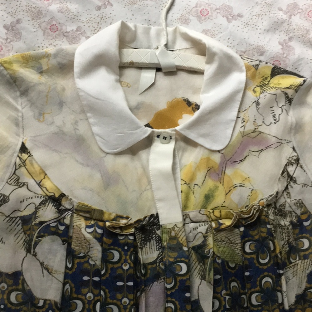 Short dress or top